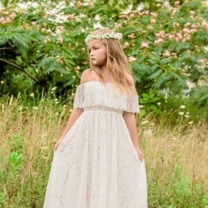 Elegant Off-Shoulder White Dress for Girls